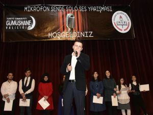 Mikrofon Öğrencilerdeydi