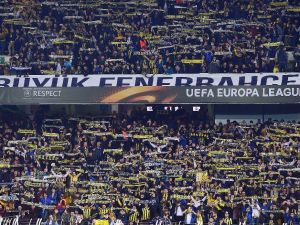 Kadıköy’de ’Ali Koç’ Sesleri