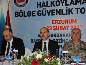 İçişleri Bakanı 8 İlin Valileriyle Bir Araya Geldi