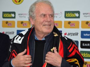 Mustafa Denizli İlk Maçına Çıkıyor