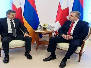 Ermenistan Başbakanı Karapetyan Gürcistan’da