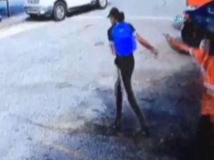 Sokak Ortasında Hasmına Kurşun Yağdırdı