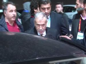 Galataaraylı Taraftarlardan Yönetime Tepki