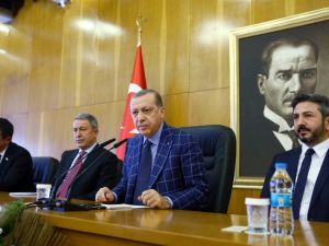 "Atılan Başlık Terbiyesizliktir, Seviyesizliktir"