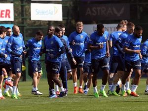 Fenerbahçe Kayseri’ye Tam Kadro Gidiyor