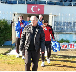 Mustafa Denizli İdmanda 4 Futbolcu Rize'den Ayrıldı