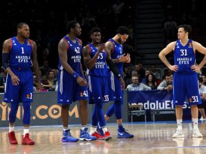 Efes 4’te 4 Peşinde