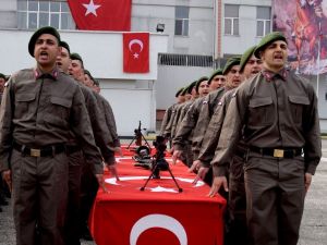 Kısa Dönem Askerler Yemin Etti