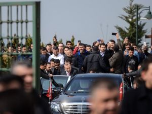 Cumhurbaşkanı Cuma Namazını Üsküdar Hz. Ali Camii’nde Kıldı