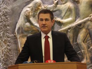 "Almanya Türklerin Sesini Kısarak Terör Örgütlerini Besliyor"