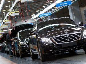 Alman Devi 1 Milyon Otomobili Geri Çağırdı