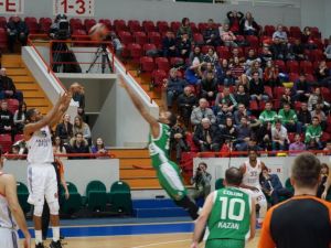 Anadolu Efes Uzatmalarda Kazandı