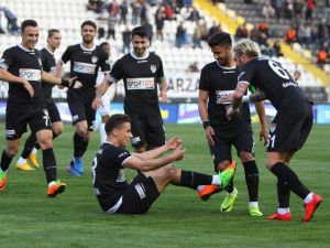 8 Gollü Maç Manisa’nın
