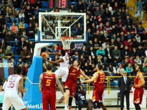 Aslan Trabzon’da Kükredi