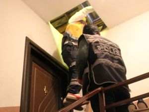 15 Gün Sonra Çatıda Asılı Halde Bulundu