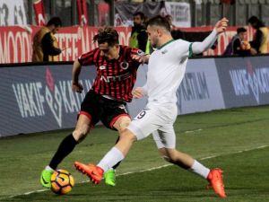 İlk Yarıda Tek Gol Vardı
