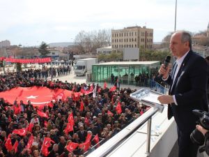 “Ne Hayır Diyen Ne Evet Diyen Teröristtir”