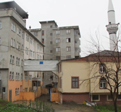 Camiden Kuran Kursu'na Köprü Yaptılar