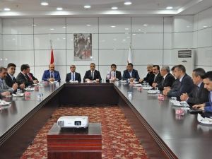 Mhp’li Öztürk: Halkımız Oyuna Gelmeyecektir
