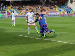 Karabükspor Evinde Kazandı
