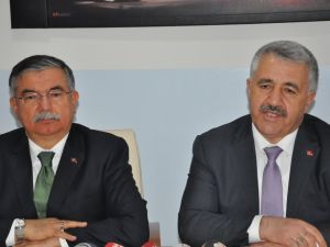 Bakanlardan Hollanda’nın Skandal Kararına Tepki