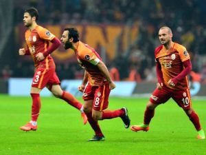 Kaptan Gemisini Kurtardı!