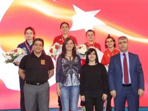 Yaşar Doğu Turnuvasında Şampiyon Türkiye
