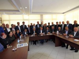 Ak Parti İl Başkanı Revi, Maçka İlçe Başkanlığı’nda Konuştu