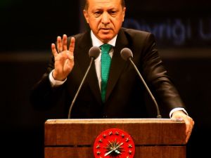 “Biz Hollanda’yı Srebrenitsa Katliamından Tanırız”