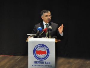 “Referandum Süreci Chp’de Olumlu Değişikliklere Yol Açtı”