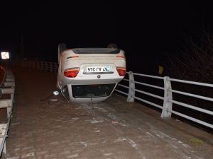 Kaza Yapan Araçtan Kaçarken Takla Attı: 1 Ölü, 5 Yaralı