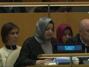 Bakan Kaya Bm’de Konuştu: Hollanda’da Yaşananları Anlattı