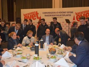 Bakan Soylu Trabzon’da Muhtarlarla Buluştu
