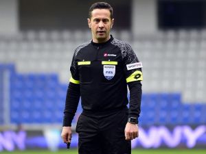 7 Yıl Sonra Trabzonspor-galatasaray Maçını Yönetecek