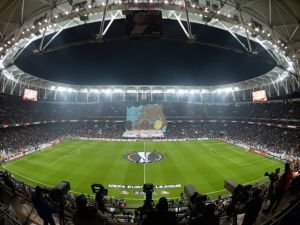 Vodafone Arena’da İlk Koreografi