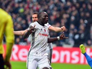 Aboubakar’ın 2. Kırmızı Kartı