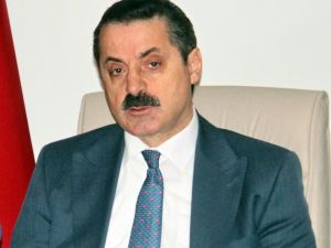 Bakan Çelik’ten Baykal’a: Hiç Yakışık Almadı