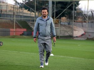 Bülent Hoca Fener’e Göz Kırptı