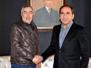 Sivasspor Samet Aybaba İle Sözleşme İmzaladı