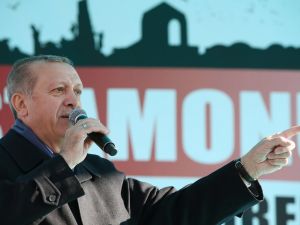 "7 Seçim Kaybetmiş Yerinden Kıpırdamıyor"