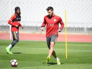 Galatasaray Adanaspor Mesaisini Sürdürdü