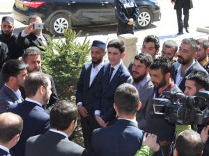 Bakan Albayrak, Gençlerden Cumhurbaşkanı İçin Dua İstedi