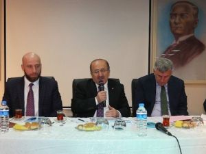 Başkan Gümrükçüoğlu, Of’ta Muhtarlarla Buluştu