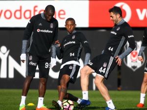 Beşiktaş’ın, Gençlerbirliği Mesaisi Sürdü