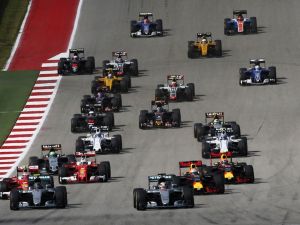 F1’de Sezonun İlk Yarışı Vettel’in