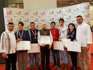 Giresunlu Lise Öğrencilerinden Uluslararası Başarı