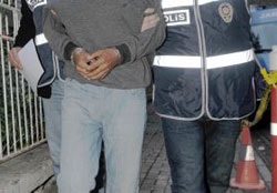 Kırşehir Cezaevi Firarisi Sarp Sınır Kapısı'nda Yakalandı