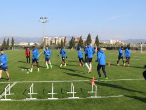 Akhisar Belediyespor’da Başakşehir Mesaisi Sürüyor
