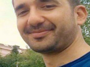 Bilgisayar Beklerken Kutudan Fayans Çıktı