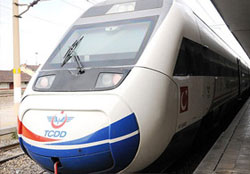 Karadeniz'i Doğuya Hızlı Tren Bağlayacak